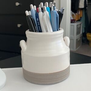Elegant Cream Vase with gray bottom